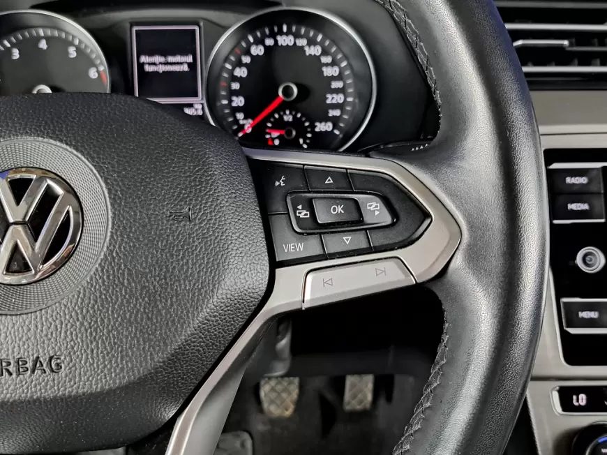 VOLKSWAGEN PASSAT Sedan 2020