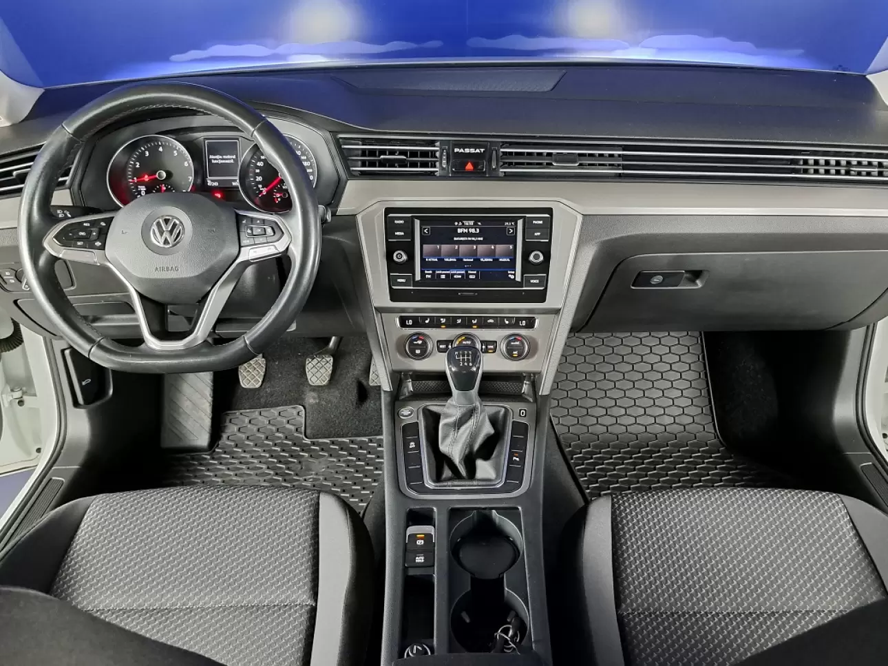 VOLKSWAGEN PASSAT Sedan 2020