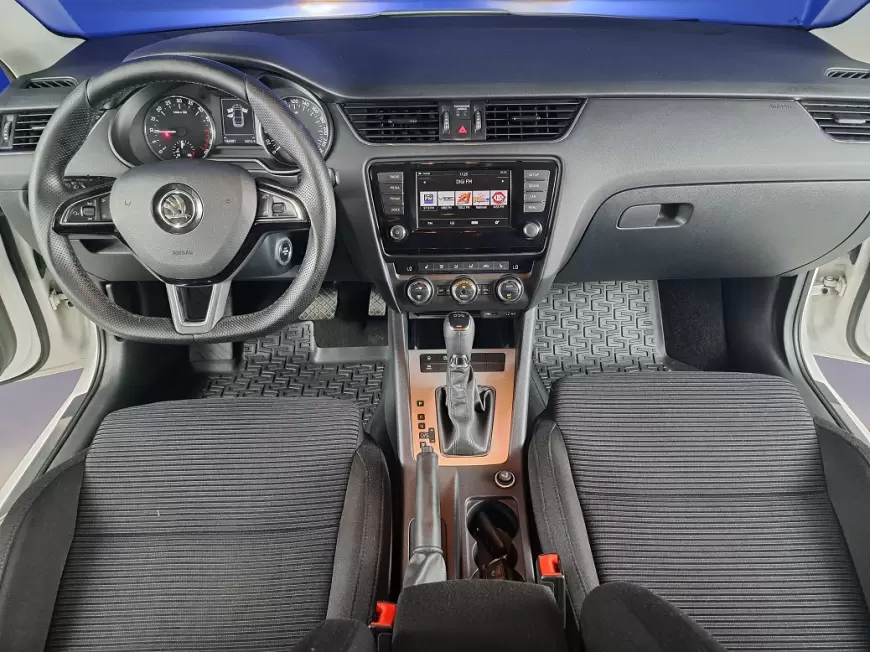 SKODA OCTAVIA Sedan 2015