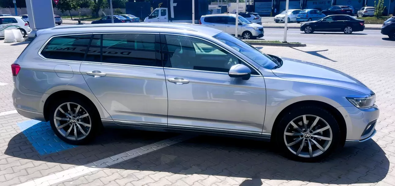 Volkswagen Passat Variant 2.0 TSI 190CP Highline ACT OPF DSG Break 2022