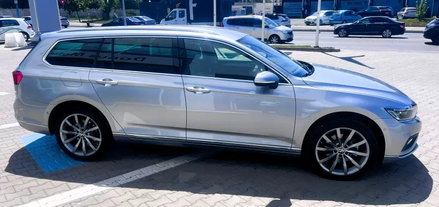 Volkswagen Passat Variant 2.0 TSI 190CP Highline ACT OPF DSG Break 2022