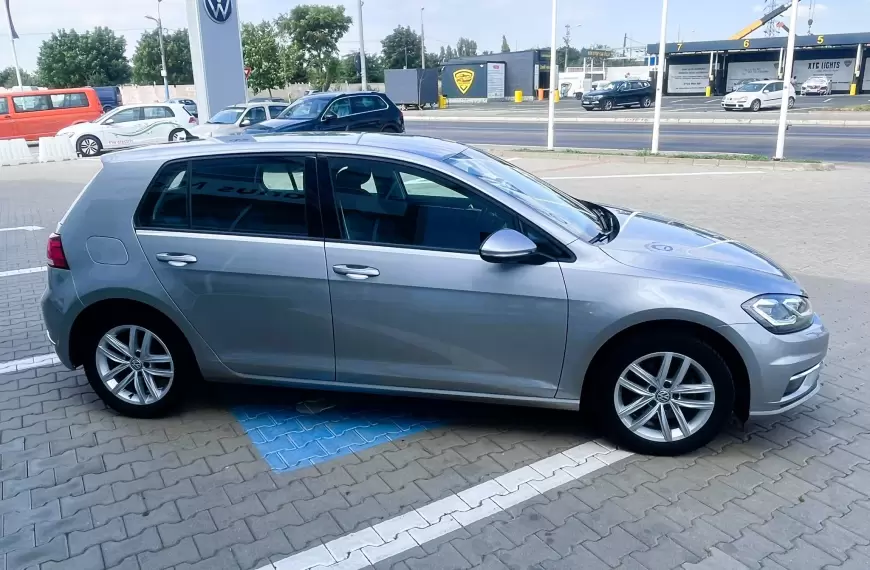 Volkswagen Golf Hatchback 2020