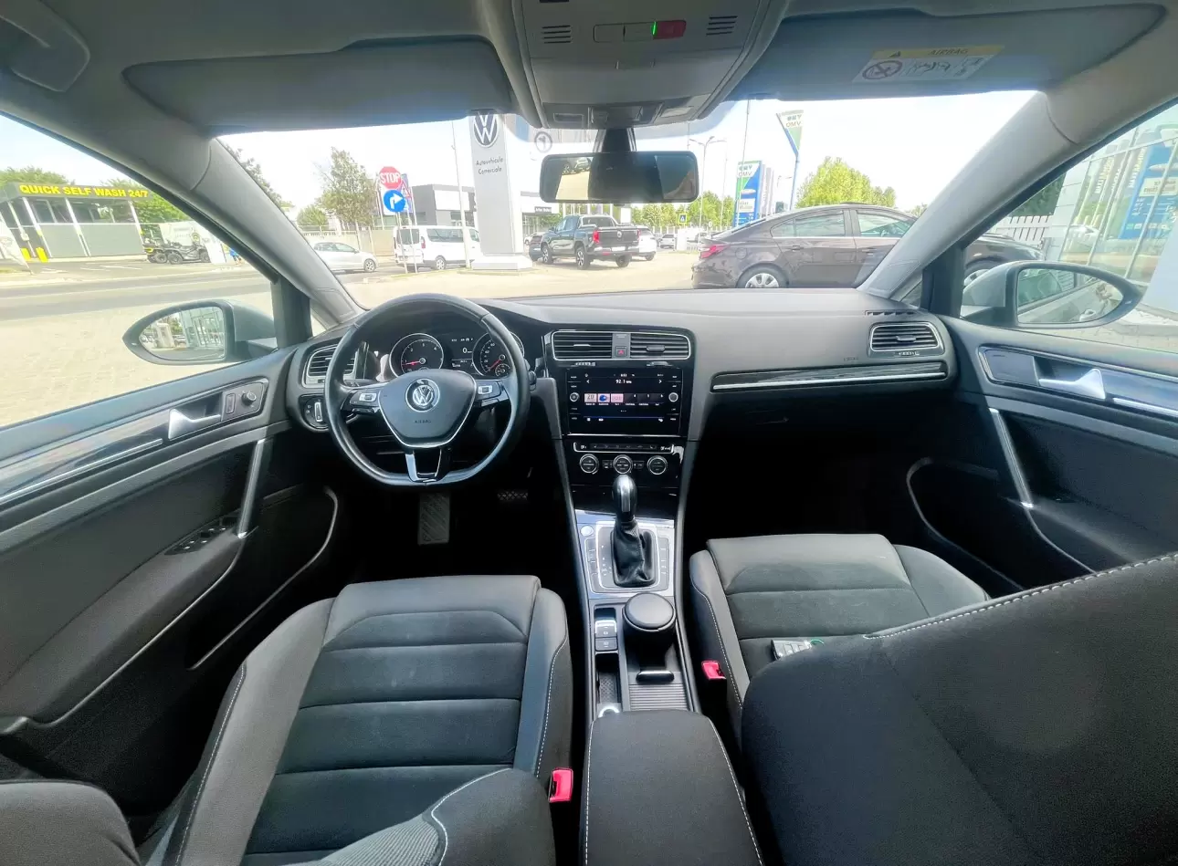 Volkswagen Golf Hatchback 2020