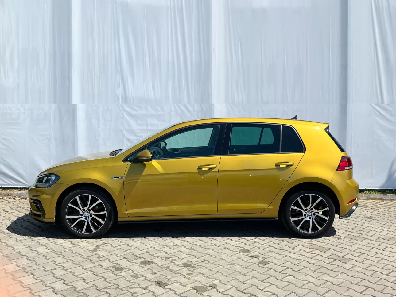 Volkswagen GOLF Hatchback 2017