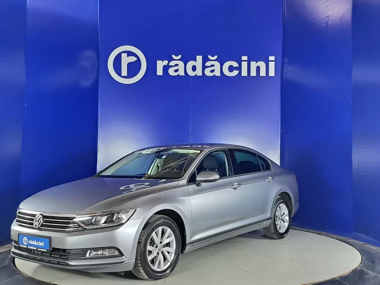 VOLKSWAGEN PASSAT Sedan 2019