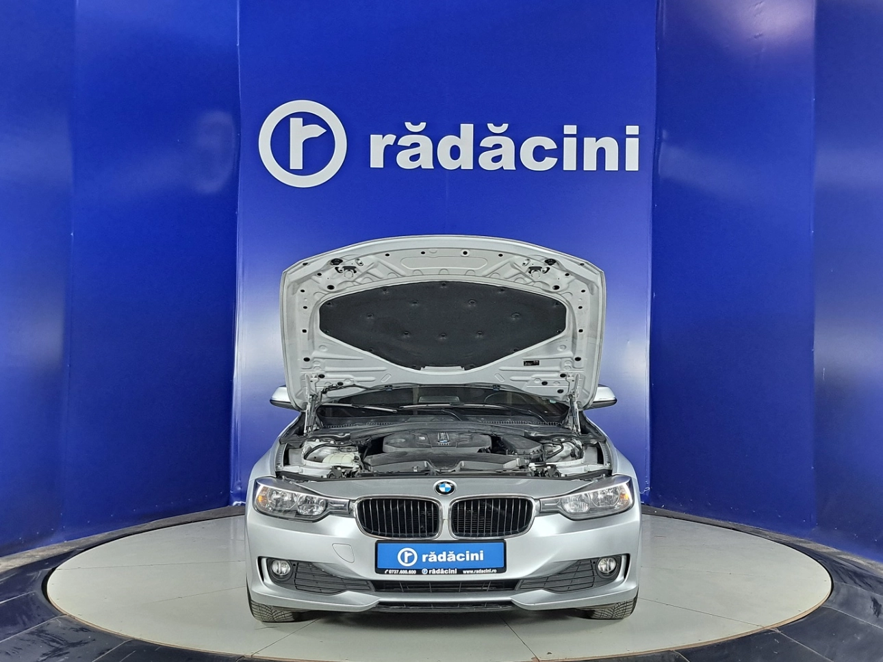 BMW 318D Sedan 2015