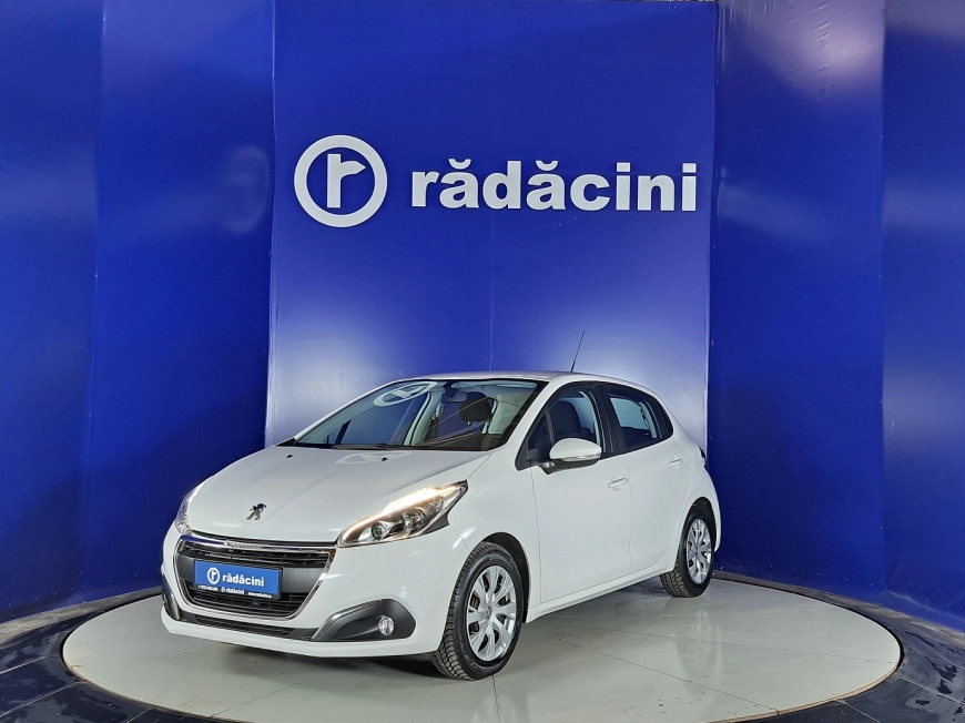 PEUGEOT 208 Hatchback 2018