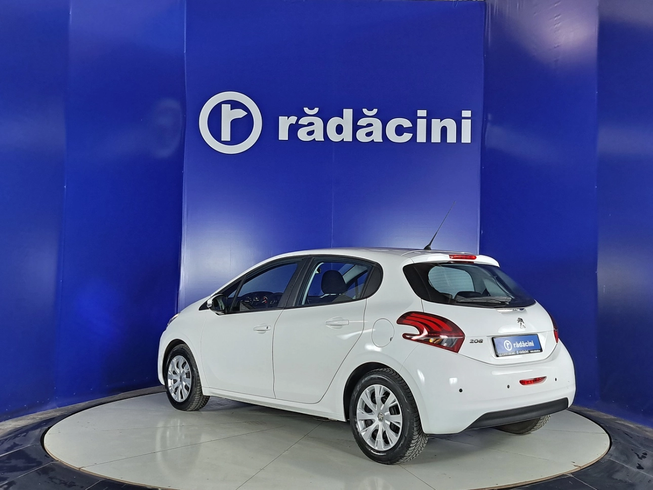 PEUGEOT 208 Hatchback 2018