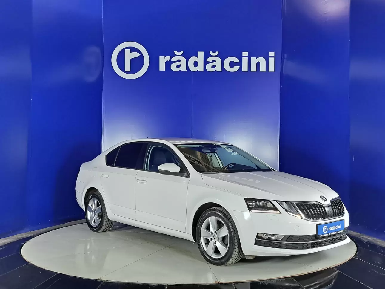 SKODA OCTAVIA Sedan 2019