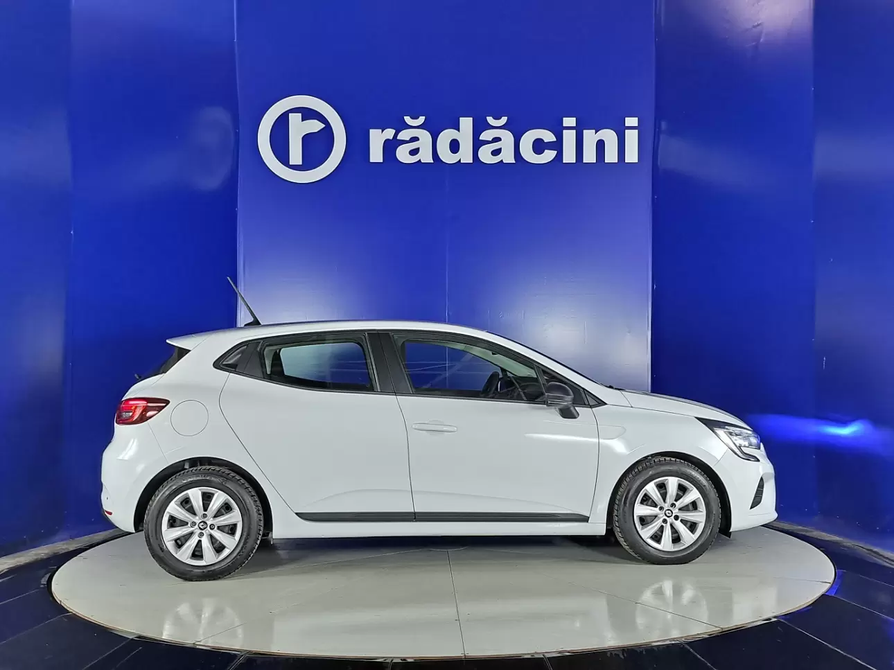 RENAULT CLIO Hatchback 2021