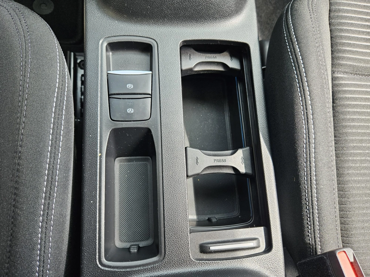 FORD FOCUS HB 1.0 ECOBOOST MHEV 125CP TITANIUM AT7 2022