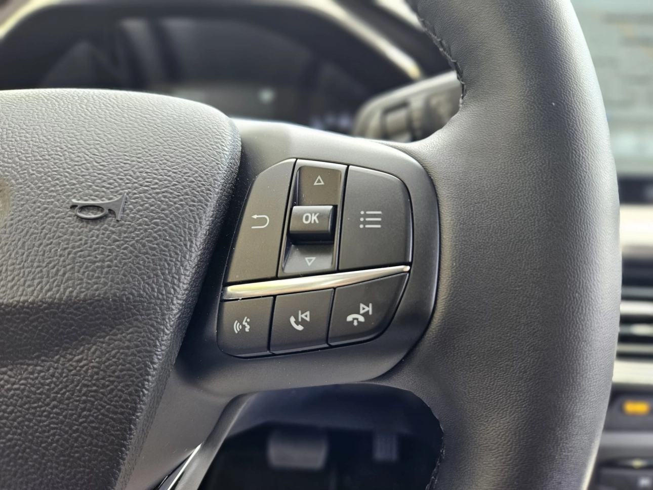 FORD FOCUS HB 1.0 ECOBOOST MHEV 125CP TITANIUM AT7 2022