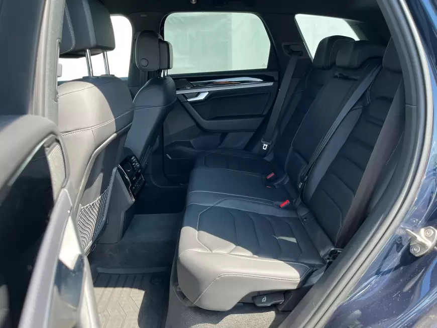 Volkswagen Touareg SUV 2022