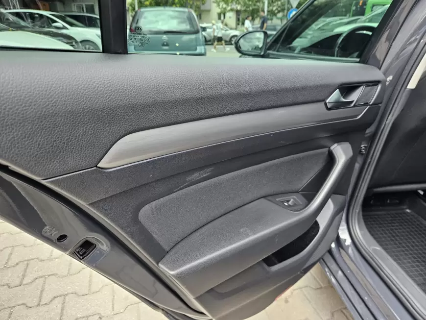 VOLKSWAGEN PASSAT 1.5 TSI ACT 150 CP MT6 ADVANCE 2020