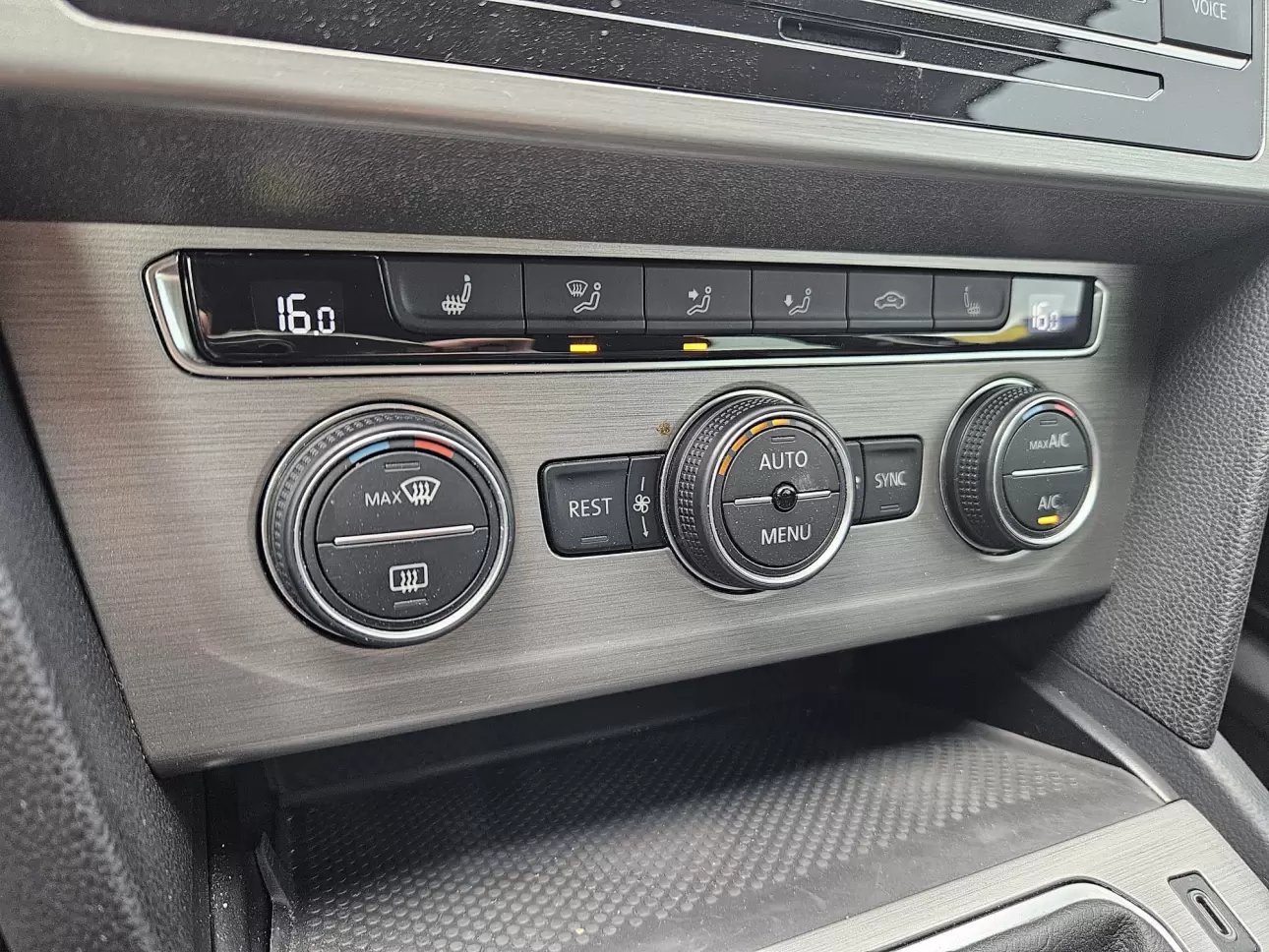 VOLKSWAGEN PASSAT 1.5 TSI ACT 150 CP MT6 ADVANCE 2020