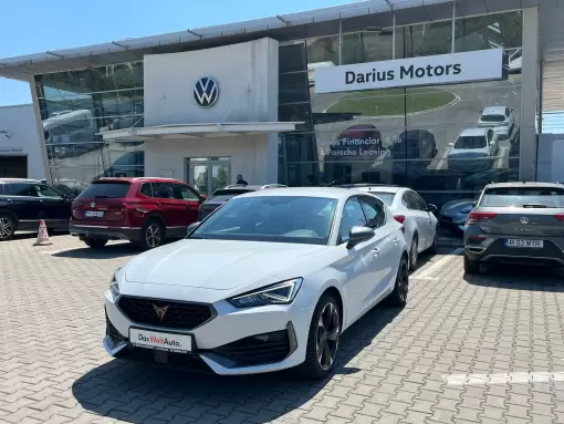 Cupra-Leon-Hatchback-2023--Manuala