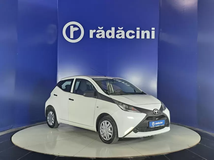 TOYOTA AYGO Hatchback 2017