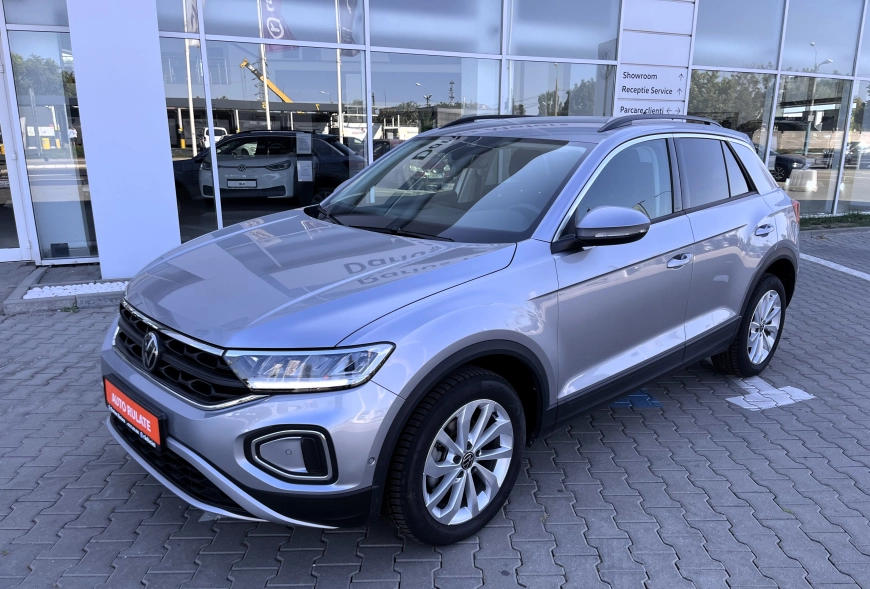 Volkswagen T-Roc SUV 2023
