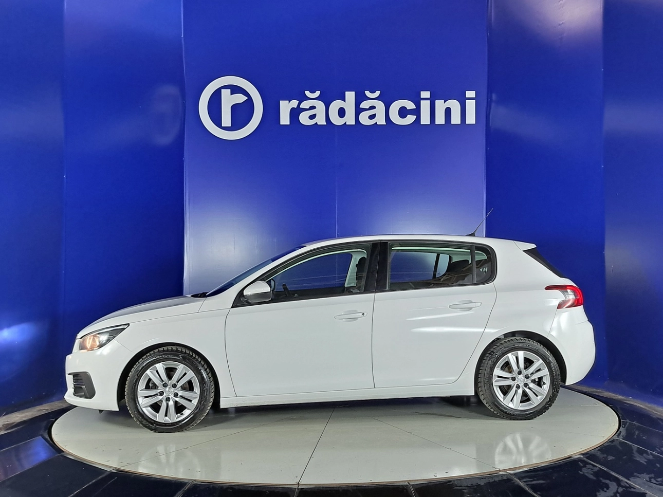 PEUGEOT 308 Hatchback 2019