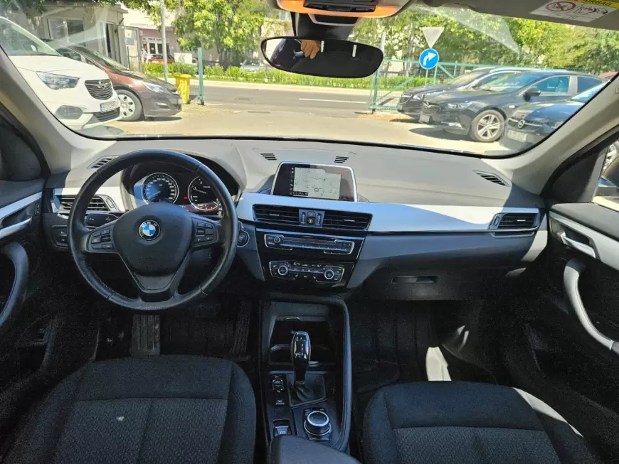 BMW X1 2.0 xDrive18d Advantage AT 150CP 2019