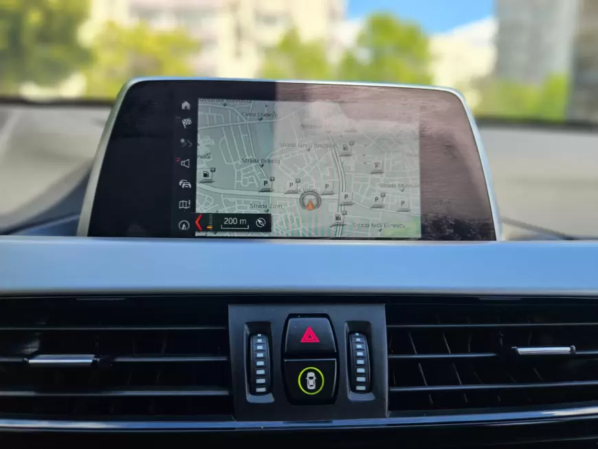 BMW X1 2.0 xDrive18d Advantage AT 150CP 2019
