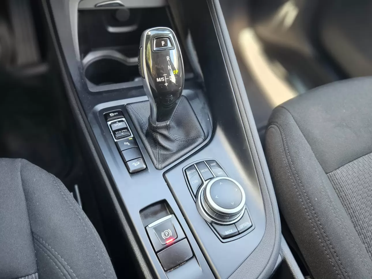 BMW X1 2.0 xDrive18d Advantage AT 150CP 2019