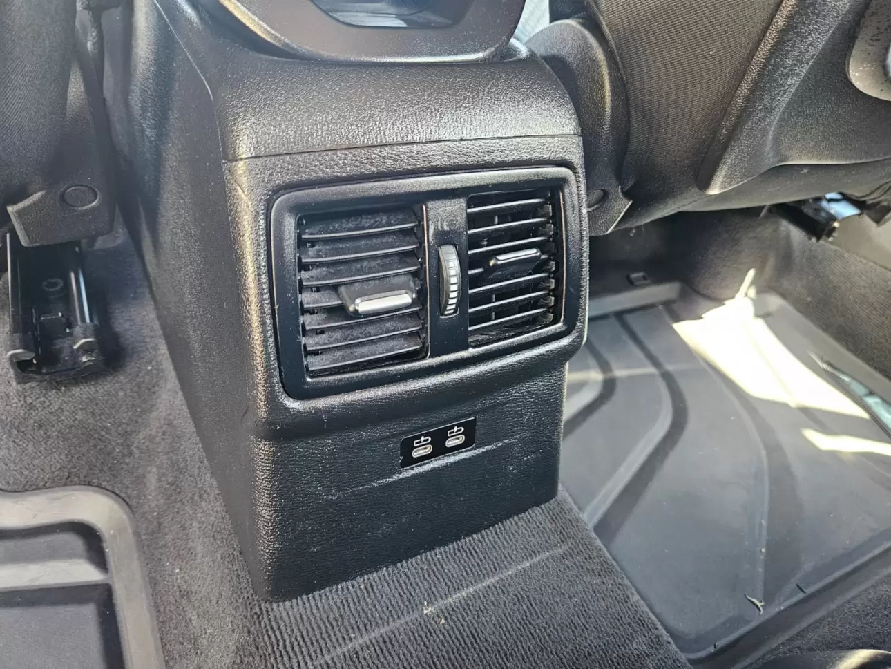 BMW X1 2.0 xDrive18d Advantage AT 150CP 2019