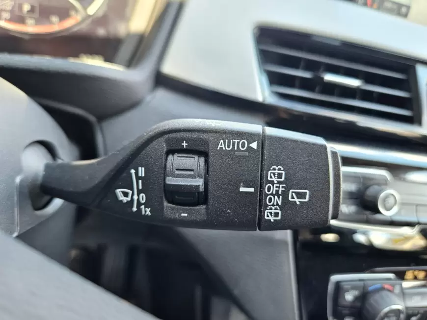 BMW X1 2.0 xDrive18d Advantage AT 150CP 2019