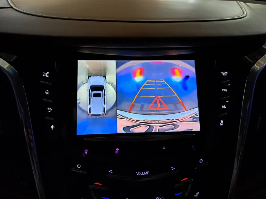 CADILLAC ESCALADE