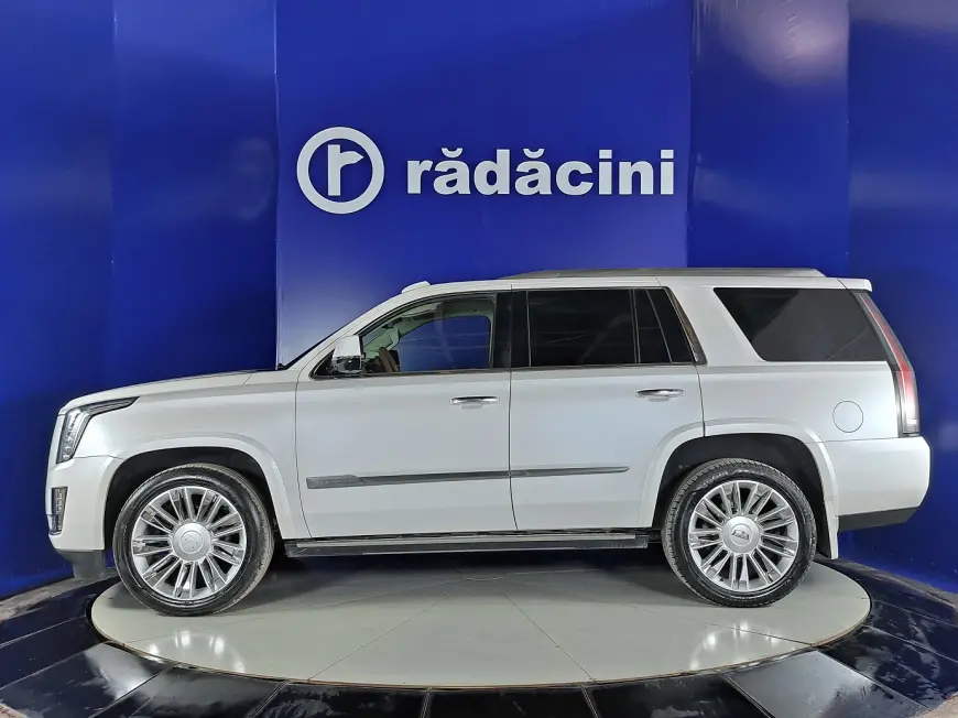 CADILLAC ESCALADE