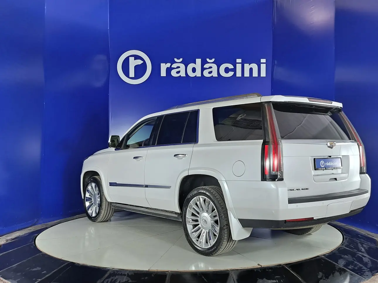 CADILLAC ESCALADE