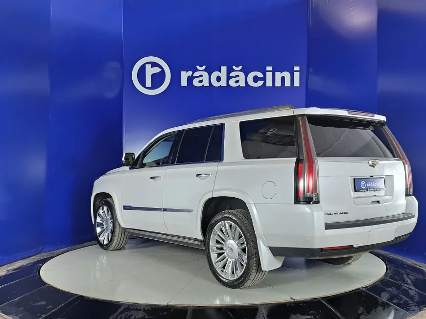 CADILLAC ESCALADE