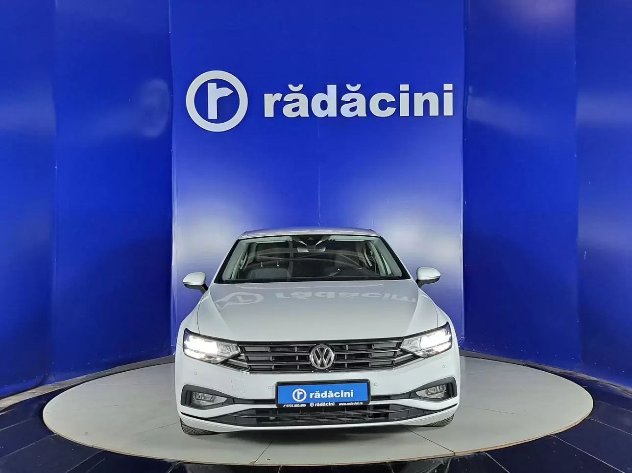 VOLKSWAGEN PASSAT Sedan 2020