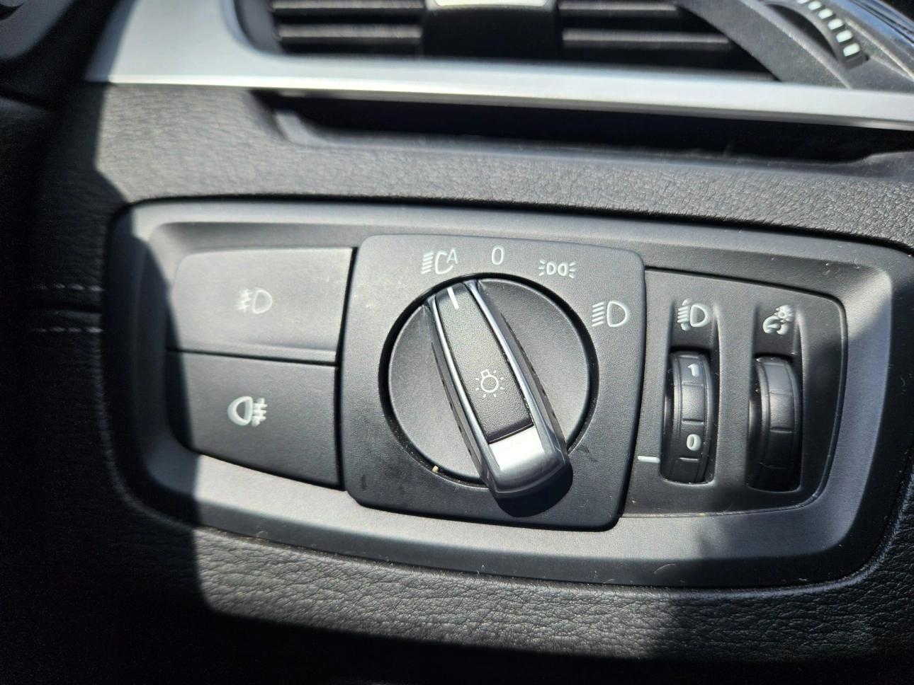 BMW X1 2.0 xDrive18d Sport Line AT 150CP 2021