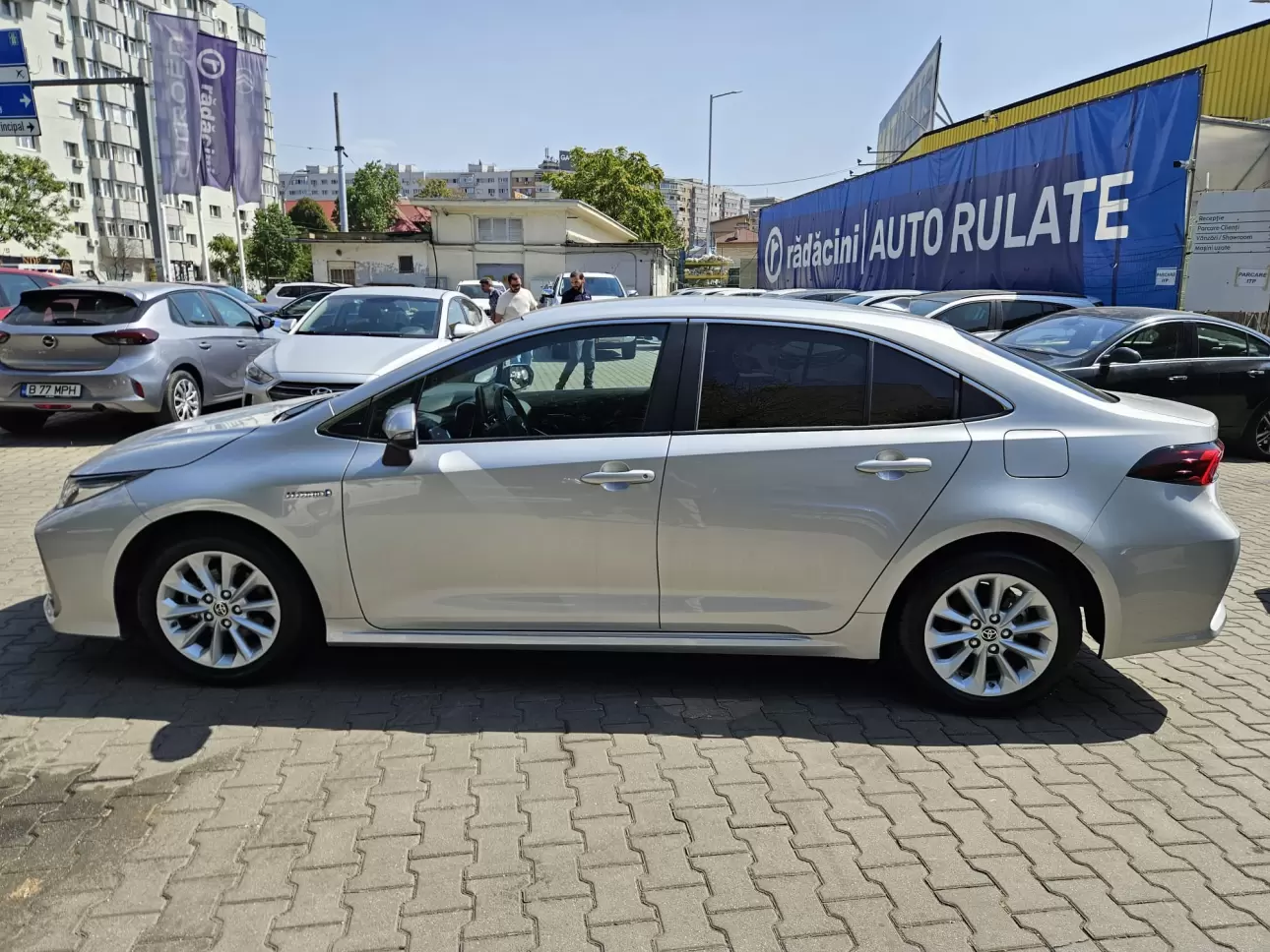 TOYOTA COROLLA SEDAN 1.8 CVT 121CP HYBRID DYNAMIC 2021