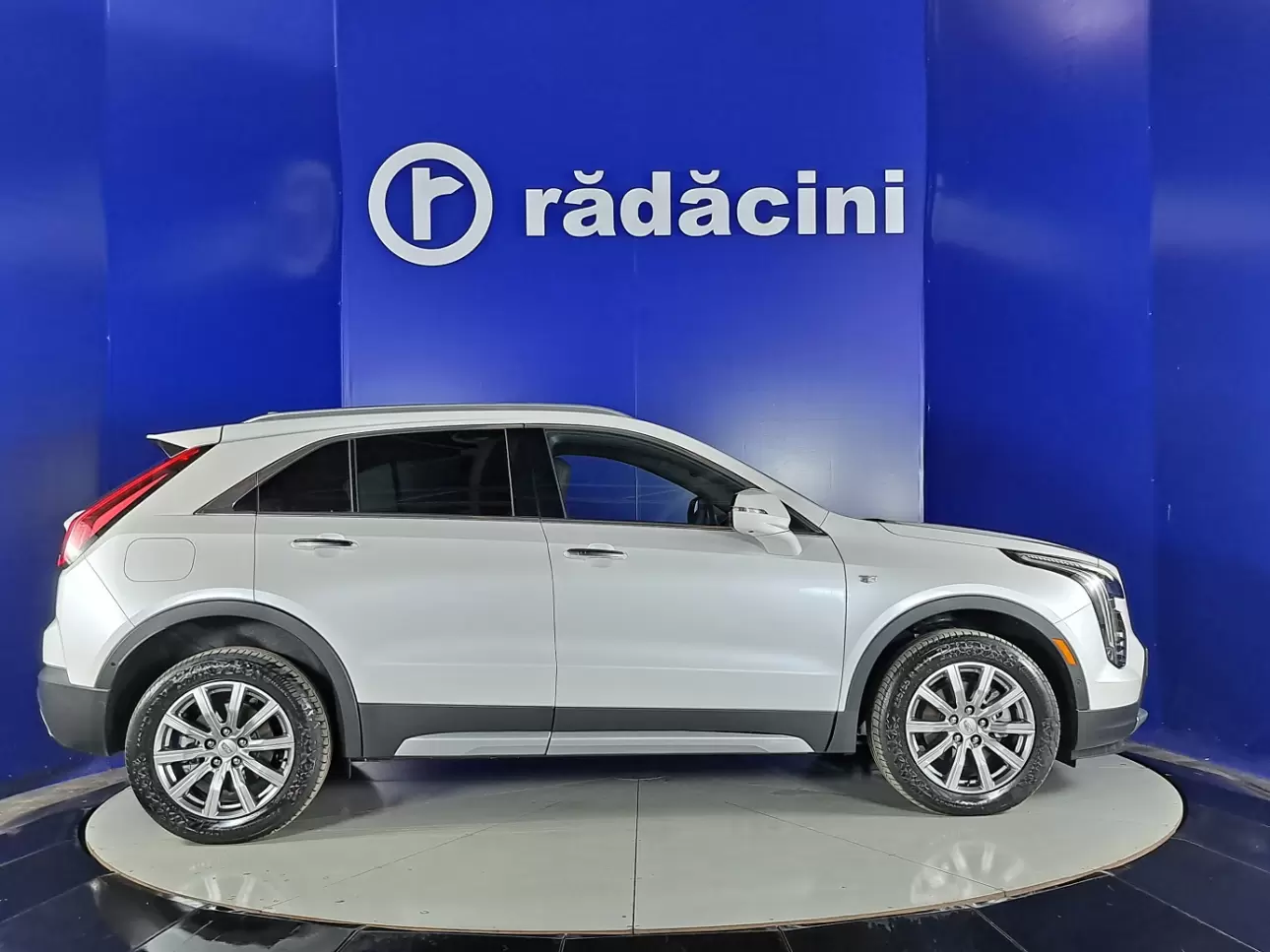 CADILLAC XT4 SUV 2023