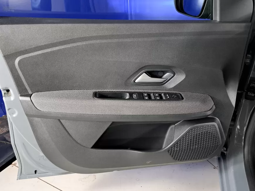 DACIA LOGAN Sedan 2023