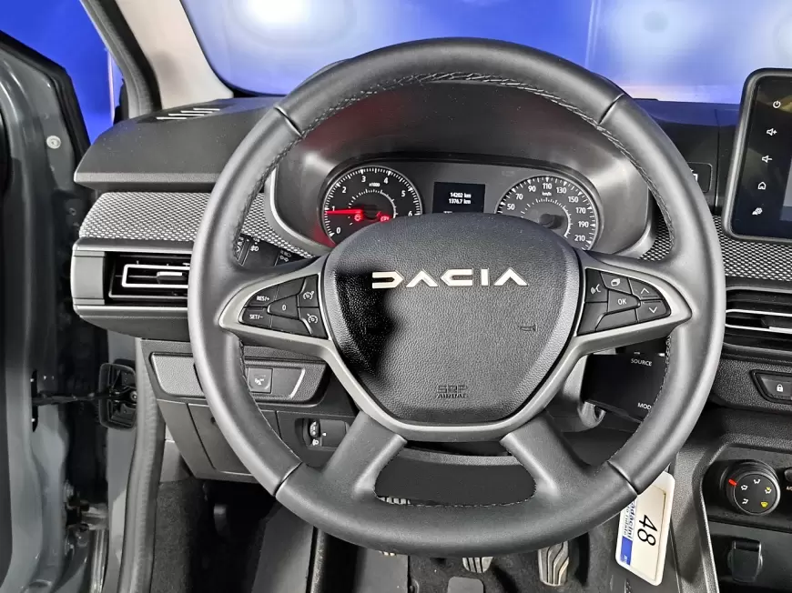 DACIA LOGAN Sedan 2023