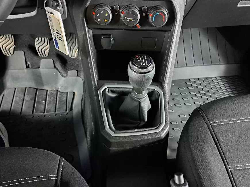 DACIA LOGAN Sedan 2023