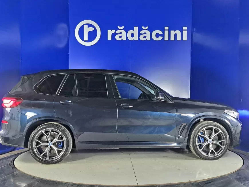 BMW X5 SUV 2022