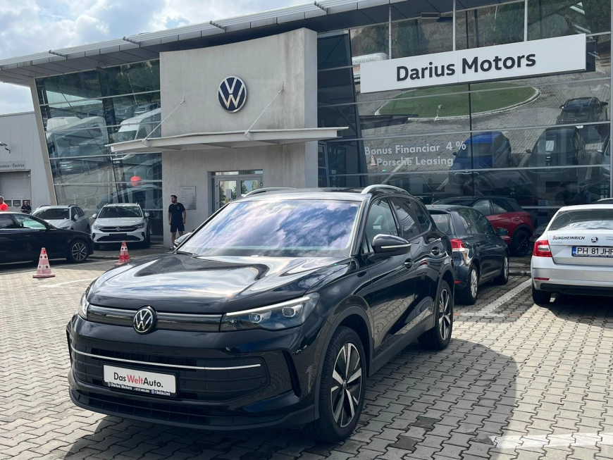 Volkswagen Tiguan SUV 2024