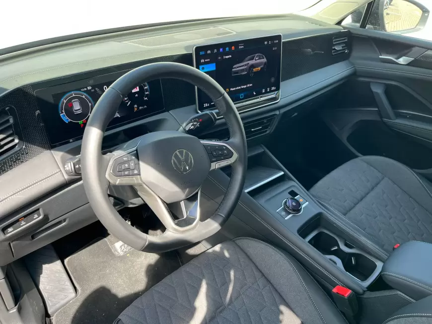 Volkswagen Tiguan SUV 2024