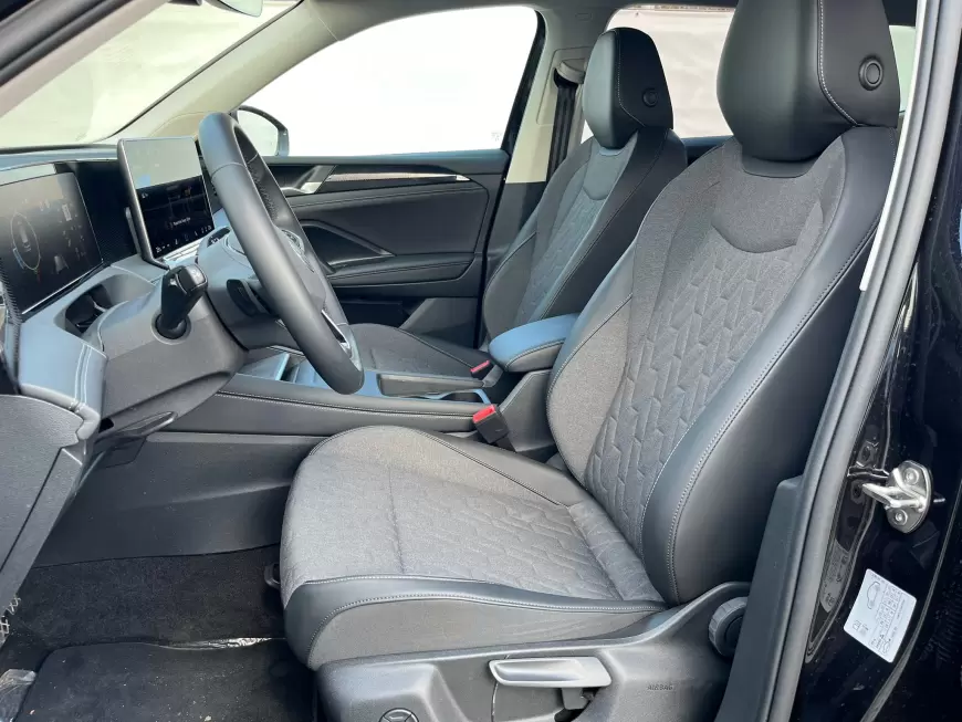Volkswagen Tiguan SUV 2024