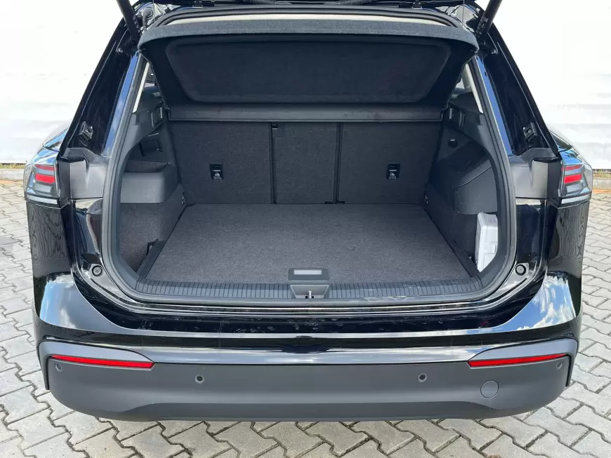 Volkswagen Tiguan SUV 2024
