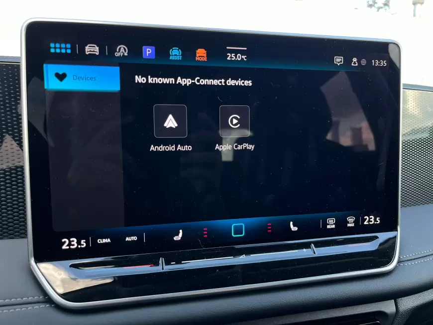 Volkswagen Tiguan SUV 2024