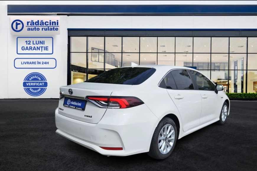 TOYOTA COROLLA SEDAN 1.8 HYBRID DYNAMIC 2021