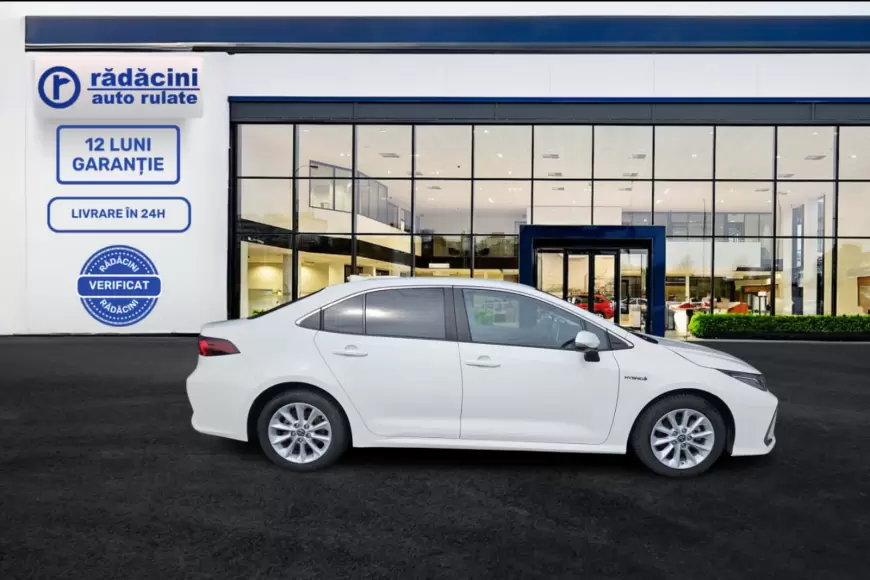 TOYOTA COROLLA SEDAN 1.8 HYBRID DYNAMIC 2021