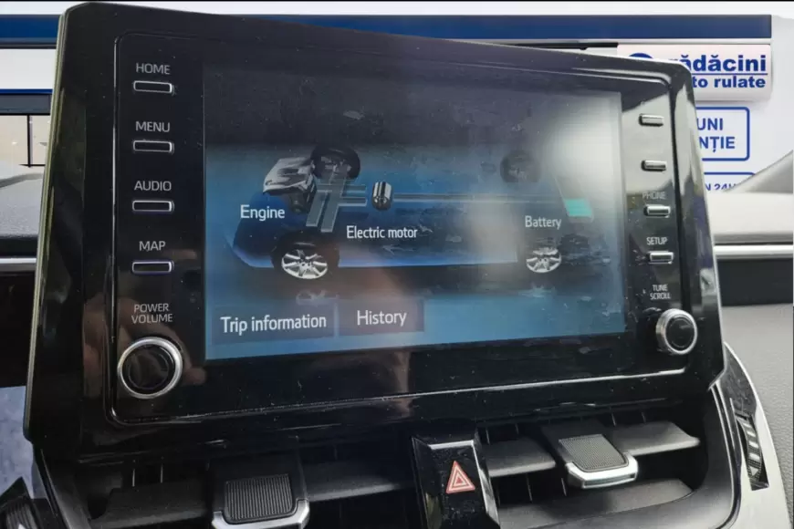 TOYOTA COROLLA SEDAN 1.8 HYBRID DYNAMIC 2021