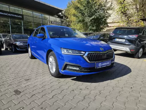 SKODA-OCTAVIA 2.0 TDI-Hatchback-2020-2.0-Manuala