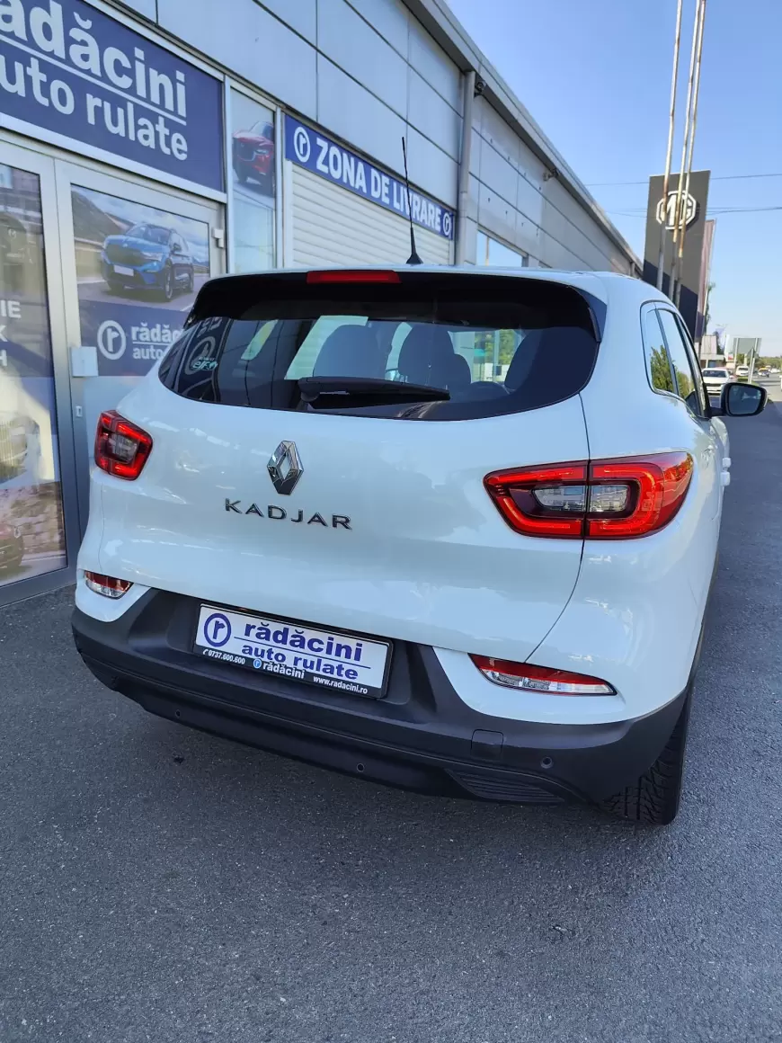 RENAULT KADJAR Compact SUV 2019